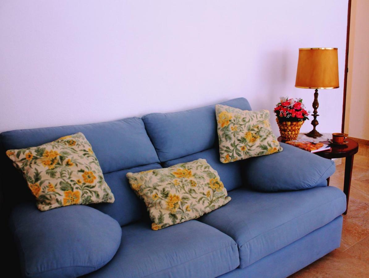 Apartment A Stone'S Throw From Santa Barbara Alicante Exterior foto