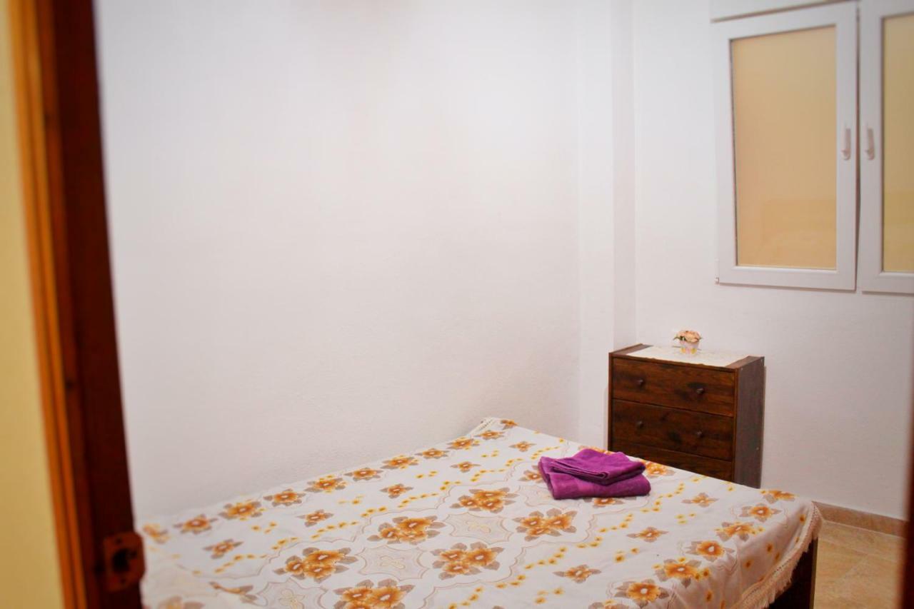 Apartment A Stone'S Throw From Santa Barbara Alicante Exterior foto